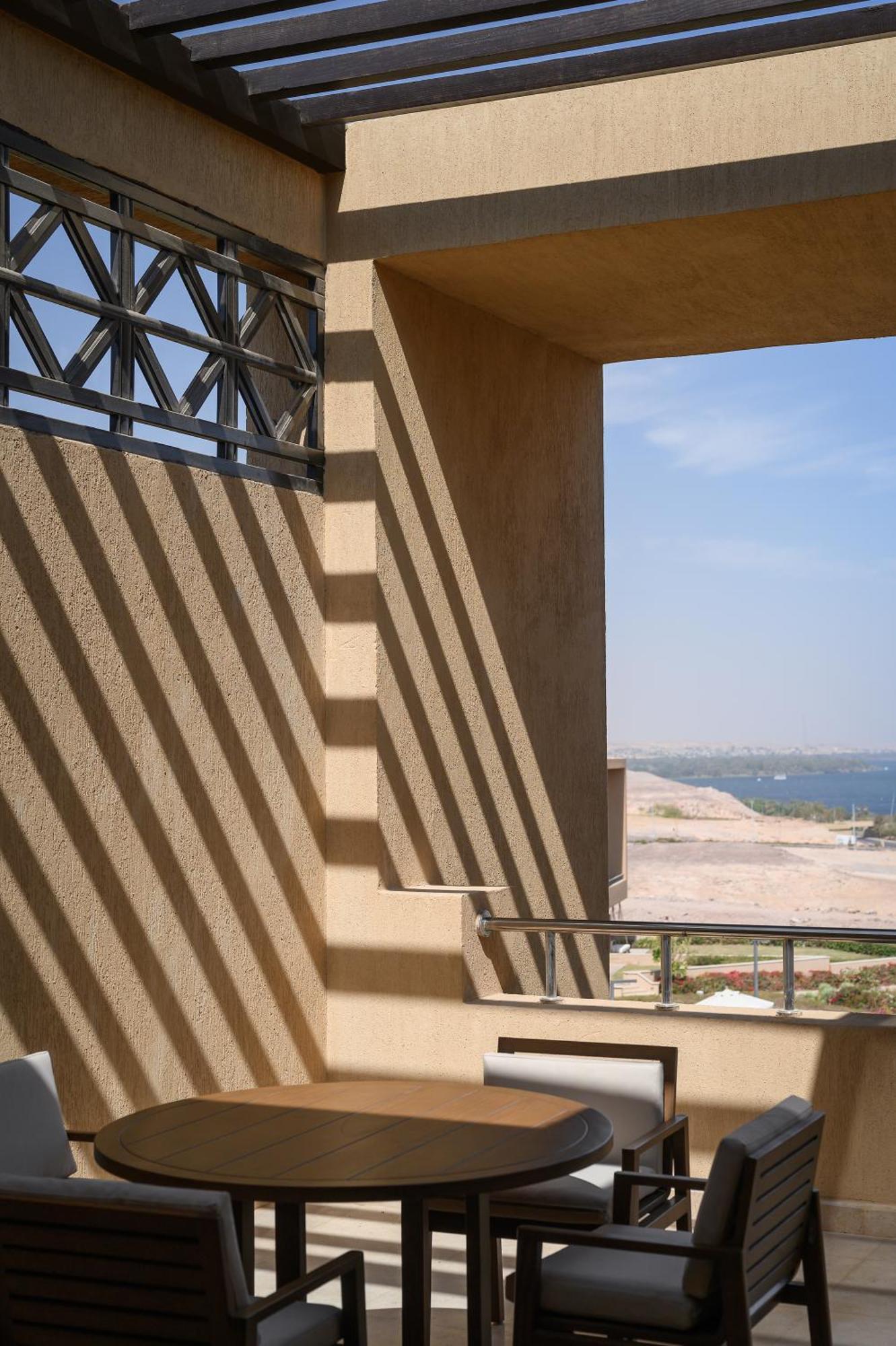 The Zen Wellness Resort Aswan Bagian luar foto